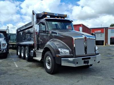 Kenworth T880 Tri Axle Dump Truck - Paccar 510HP, 6 Speed Allison Rds Automatic, 17' Dump