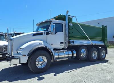 Kenworth T880 Tri Axle Dump Truck - Paccar 485HP, 6 Speed Allison Rds Automatic, 16' Dump