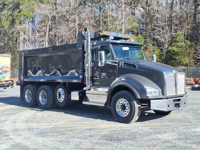 Kenworth T880 Tri Axle Dump Truck - Cummins 525HP, 6 Speed Allison Rds Automatic, 17' Dump