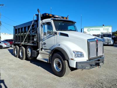 Kenworth T880 Tri Axle Dump Truck - Cummins 470HP, 6 Speed Allison Rds Automatic, 16' Dump
