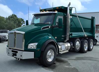 Kenworth T880 Tri Axle Dump Truck - Cummins 470HP, 6 Speed Allison Rds Automatic, 16' Dump