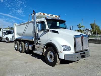 Kenworth T880 Tri Axle Dump Truck - Paccar 510HP, 6 Speed Allison Rds Automatic, 16' Dump