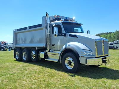 Kenworth T880 Tri Axle Dump Truck - Paccar 510HP, 6 Speed Allison Rds Automatic, 17' Dump