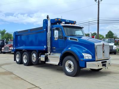 Kenworth T880 Tri Axle Dump Truck - Paccar 510HP, 6 Speed Allison Rds Automatic, 17' Dump