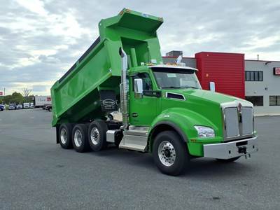 Kenworth T880 Tri Axle Dump Truck - Cummins 500HP, 6 Speed Allison Rds Automatic, 17' Dump