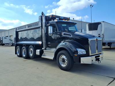 Kenworth T880 Tri Axle Dump Truck - Cummins 525HP, 6 Speed Allison Rds Automatic, 17' Dump