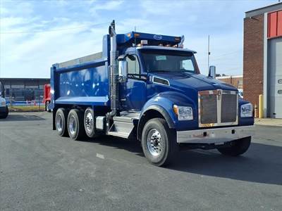 Kenworth T880S Tri Axle Dump Truck - Paccar 510HP, 6 Speed Allison Rds Automatic, 17' Dump