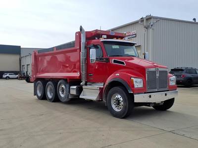 Kenworth T880S Tri Axle Dump Truck - Paccar 510HP, 6 Speed Allison Rds Automatic, 17' Dump