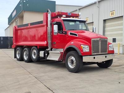 Kenworth T880S Tri Axle Dump Truck - Paccar 510HP, 18 Speed Amt, 17' Dump