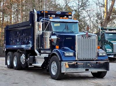 Kenworth W900 Tri Axle Dump Truck - Cummins 565HP, 6 Speed Allison Rds Automatic, 17' Dump