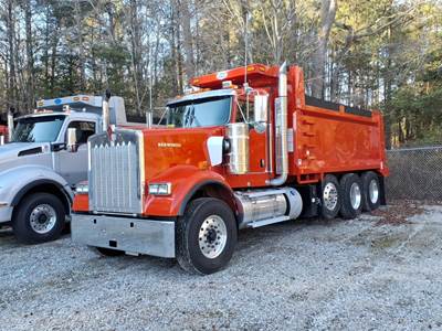 Kenworth W900 Tri Axle Dump Truck - Cummins 565HP, 6 Speed Allison Rds Automatic, 17' Dump
