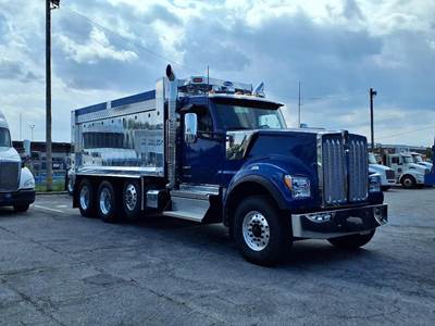 Kenworth W990 Tri Axle Dump Truck - Cummins 525HP, 6 Speed Allison Rds Automatic, 17' Dump