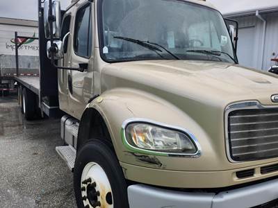 Freightliner M2 106 Tandem Axle 26 ft Flatbed Truck - 285HP, 5 Speed Allison Hs Automatic