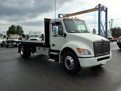 Kenworth T280 Flatbed Truck - 300HP, 6 Speed Allison Rds Automatic