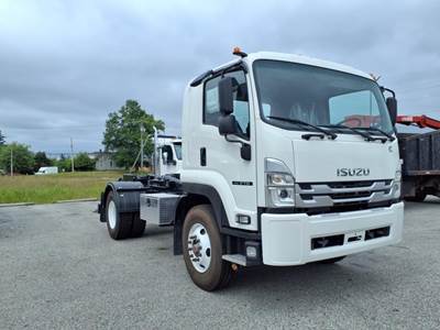 Isuzu FTR Single Axle Hooklift Truck - Cummins, 260HP, Automatic
