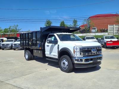 Ford F-600 14 ft Landscape Truck - Automatic