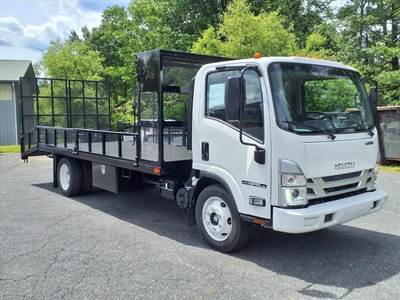 Isuzu NPR HD 16 ft Landscape Truck - Automatic