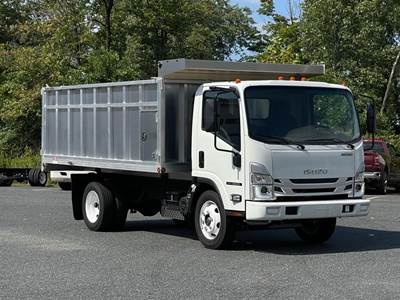 Isuzu NRR 14 ft Landscape Truck