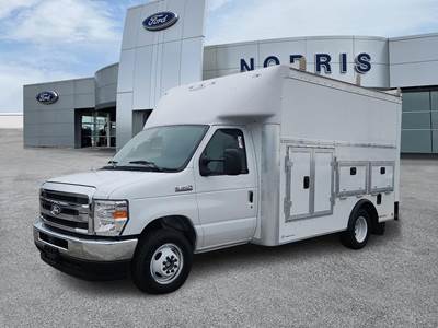 Ford E-350 SD Mechanic / Service Truck - Automatic