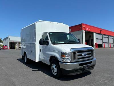 Ford F-350 Mechanic / Service Truck