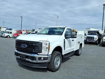Ford F-350 Mechanic / Service Truck