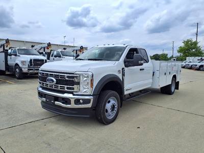 Ford F-450 Mechanic / Service Truck - Automatic