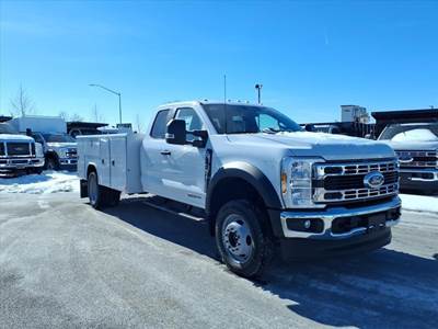 Ford F-450 XL Mechanic / Service Truck - Automatic