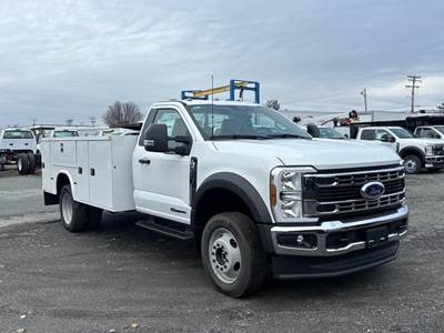 Ford F-550 Mechanic / Service Truck - Automatic