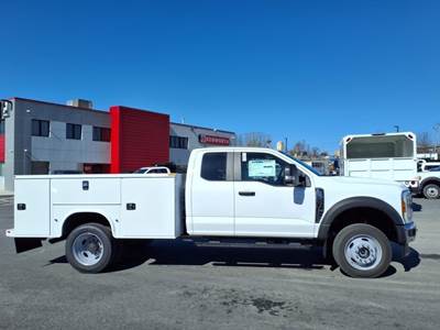 Ford F-550 Mechanic / Service Truck - Automatic