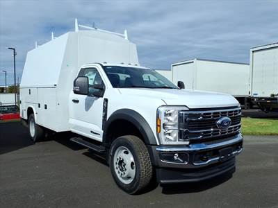 Ford F-550 Mechanic / Service Truck - Automatic