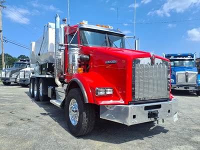 Kenworth T800 Tri Axle Mixer / Ready Mix / Concrete Truck - Cummins, 470HP, 6 Speed Allison Rds Automatic