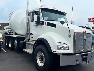 Kenworth T880 Tri Axle Mixer / Ready Mix / Concrete Truck - Paccar, 430HP, 6 Speed Allison Rds Automatic