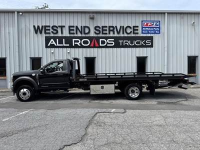 Ford F-550 Single Axle Rollback Tow Truck - Automatic