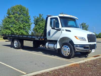 International MV Rollback Tow Truck - Automatic