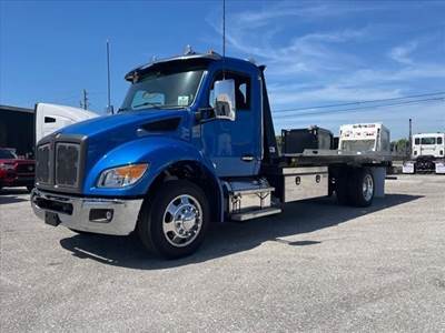 Kenworth T280 Single Axle Rollback Tow Truck - Paccar, 300HP, 6 Speed Allison Rds Automatic