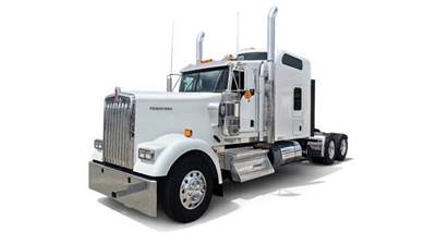 Kenworth W900 Sleeper Semi Truck - 86" Raised Roof Sleeper, Cummins 565HP, 18 Speed Manual