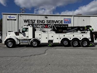 Kenworth W990 Tri Axle Wrecker Tow Truck - Cummins, 605HP, 18 Speed Manual
