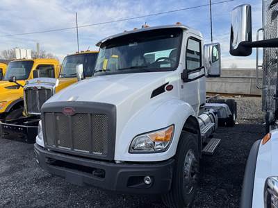 Peterbilt 537 Single Axle Cab & Chassis Truck - Paccar, 360HP, 6 Speed Allison Rds Automatic