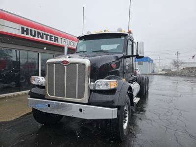 Peterbilt 567 Tri Axle Cab & Chassis Truck - Cummins, 500HP, 18 Speed Endurant Amt