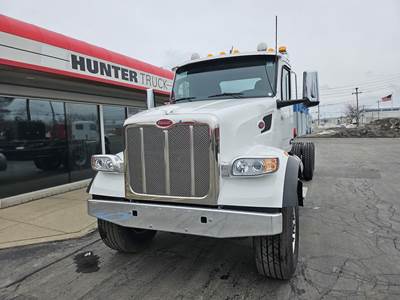 Peterbilt 567 Tandem Axle Cab & Chassis Truck - Cummins, 565HP, Amt