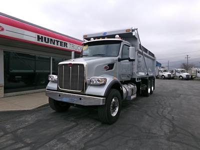 Peterbilt 567 Tandem Axle Cab & Chassis Truck - Paccar, 485HP, 18 Speed Amt
