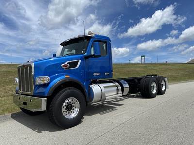 Peterbilt 567 Tandem Axle Cab & Chassis Truck - Cummins, 565HP, 18 Speed Manual