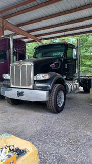 Peterbilt 567 Cab & Chassis Truck - Cummins, 430HP