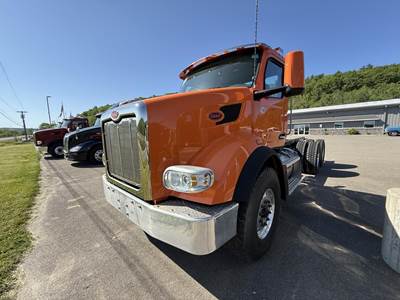 Peterbilt 567 Cab & Chassis Truck - Paccar, 510HP