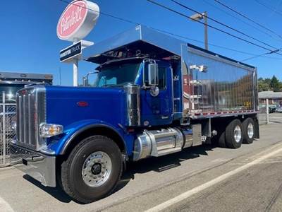 Peterbilt 589 Cab & Chassis Truck - Cummins, 565HP, 18 Speed Manual