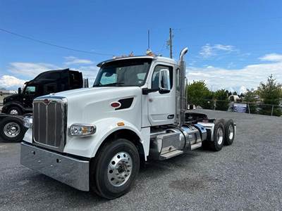 Peterbilt 567 Day Cab Truck - Paccar 510HP, 12 Speed Amt