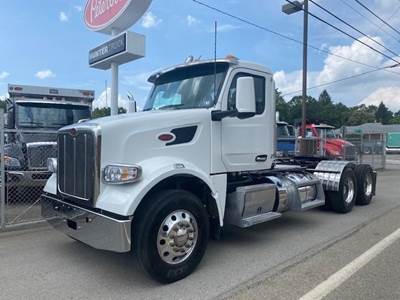 Peterbilt 567 Day Cab Truck - Paccar 510HP, 12 Speed Amt
