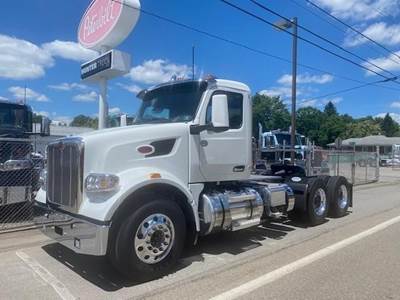 Peterbilt 567 Day Cab Truck - Paccar 510HP, 13 Speed Manual