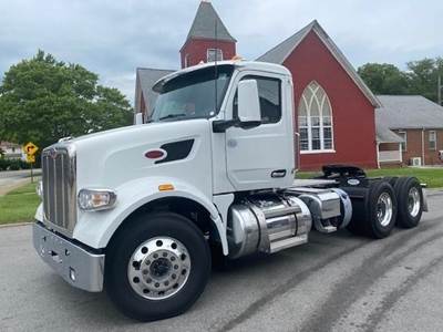 Peterbilt 567 Day Cab Truck - Paccar 510HP, 13 Speed Manual