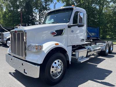 Peterbilt 567 Day Cab Truck - Paccar 455HP, 12 Speed Endurant Amt